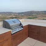 Panorama Lounge - Romantic Getaway With Private Pool