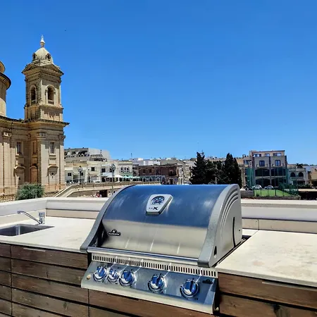 Panorama Lounge - Romantic Getaway With Private Pool Appartement Mgarr