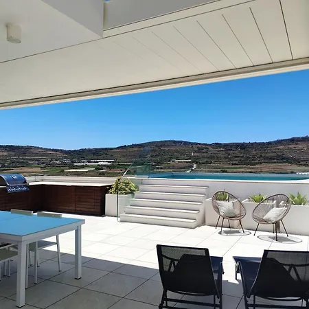 Apartment Panorama Lounge - Romantic Getaway With Private Pool
