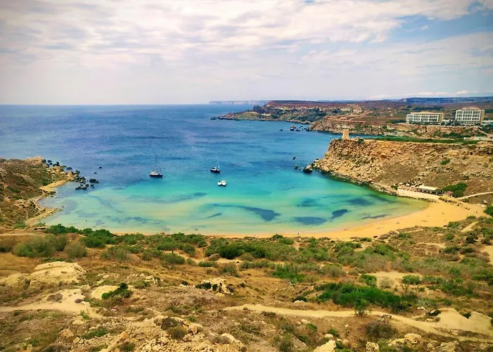 Panorama Lounge - Romantic Getaway With Private Pool Appartement Mgarr