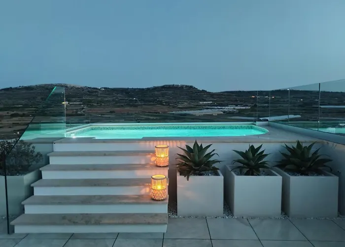 Panorama Lounge - Romantic Getaway With Private Pool Appartement