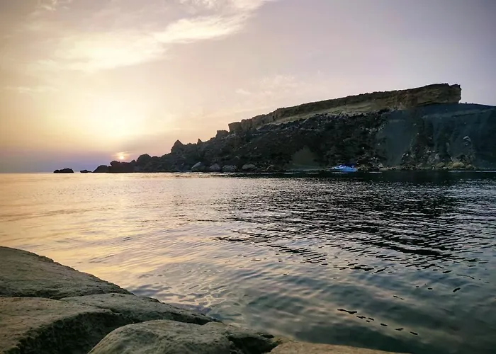 Panorama Lounge - Romantic Getaway With Private Pool * Mgarr